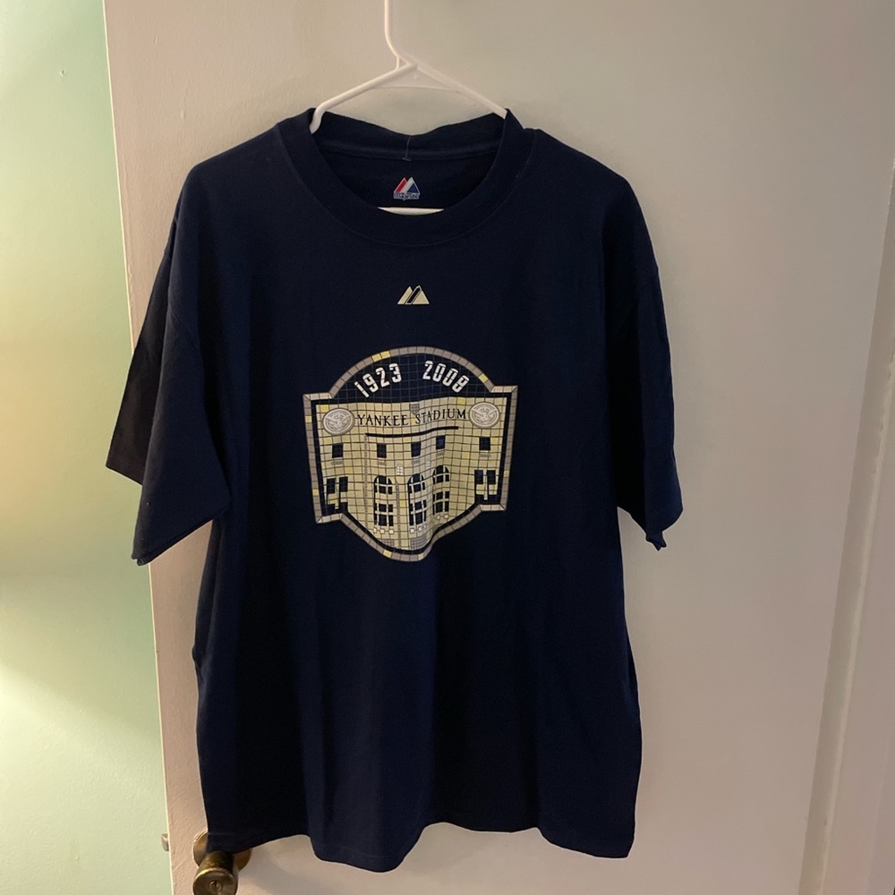Yankees tee